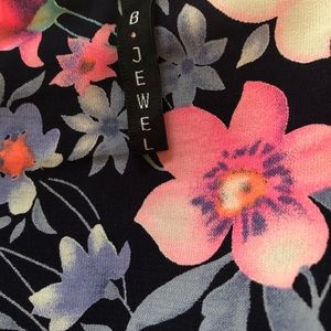 B Jewel Tops - Floral Button-up peplum Tank B Jewel Tops - Floral Button-up peplum Tank